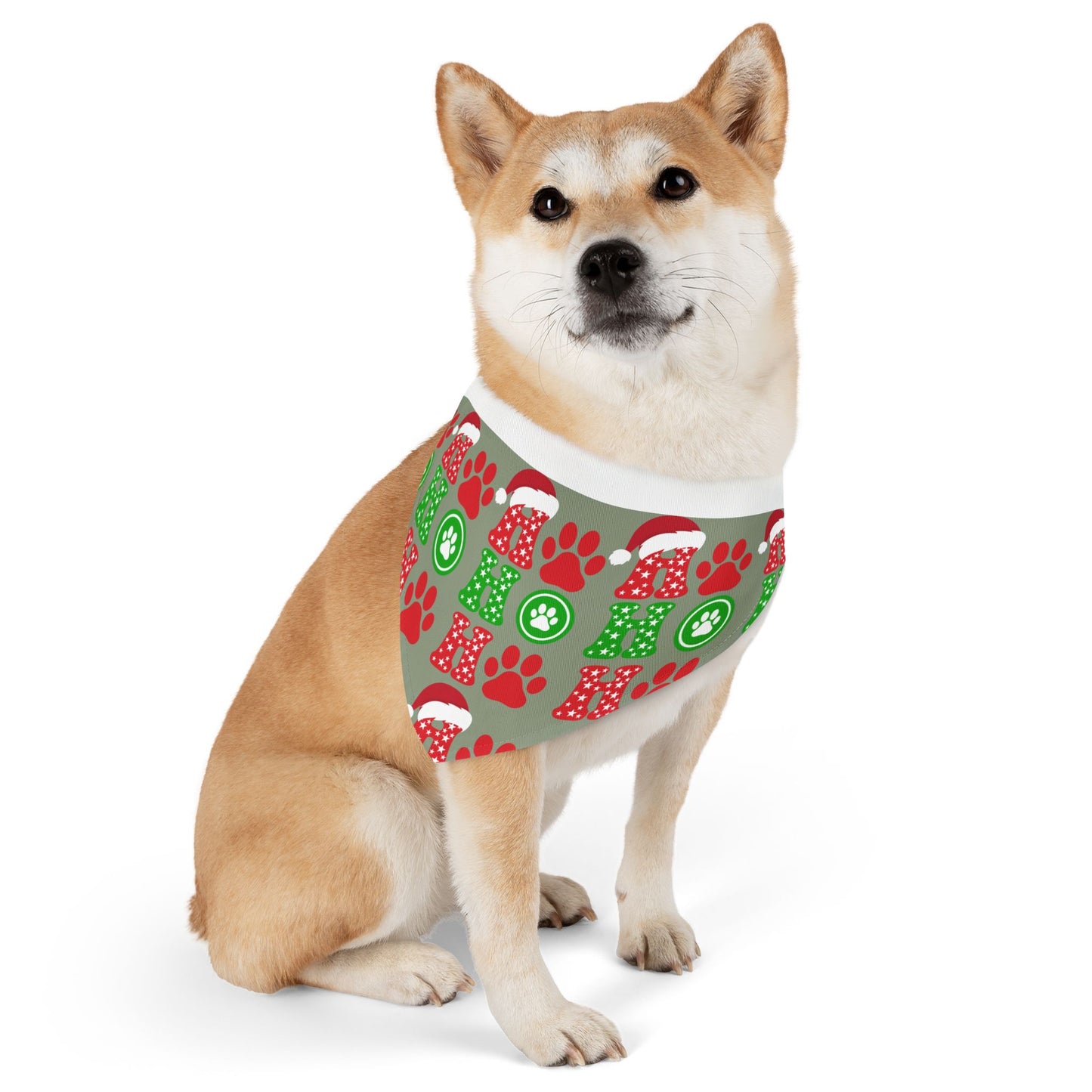 Christmas Pet Bandana: Make your furry friend look festive!